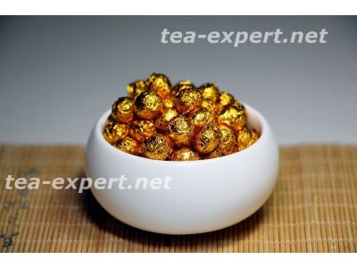 熟普洱茶膏(100克) 包装形式:金色的箔,球形 Shu Puer Cha Gao 4 Смола шу пуэра №4