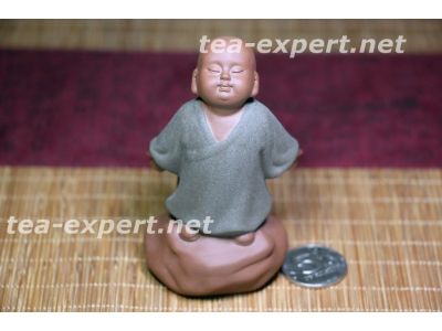 茶宠"幻空童子"(青色的衣服) Huan Kong Tongzi 2 "Маленький монах мечтает"